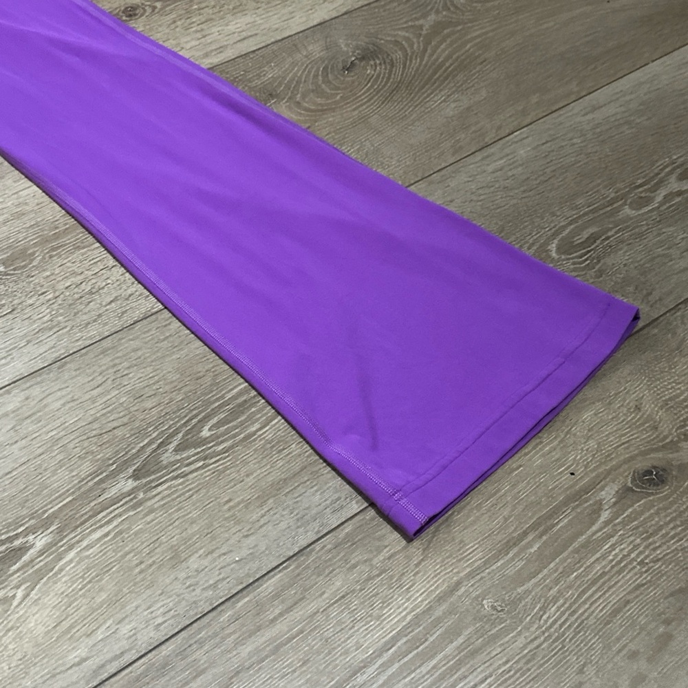 Lululemon Groove Super High Rise Flare Leggings - Picture 6 of 13